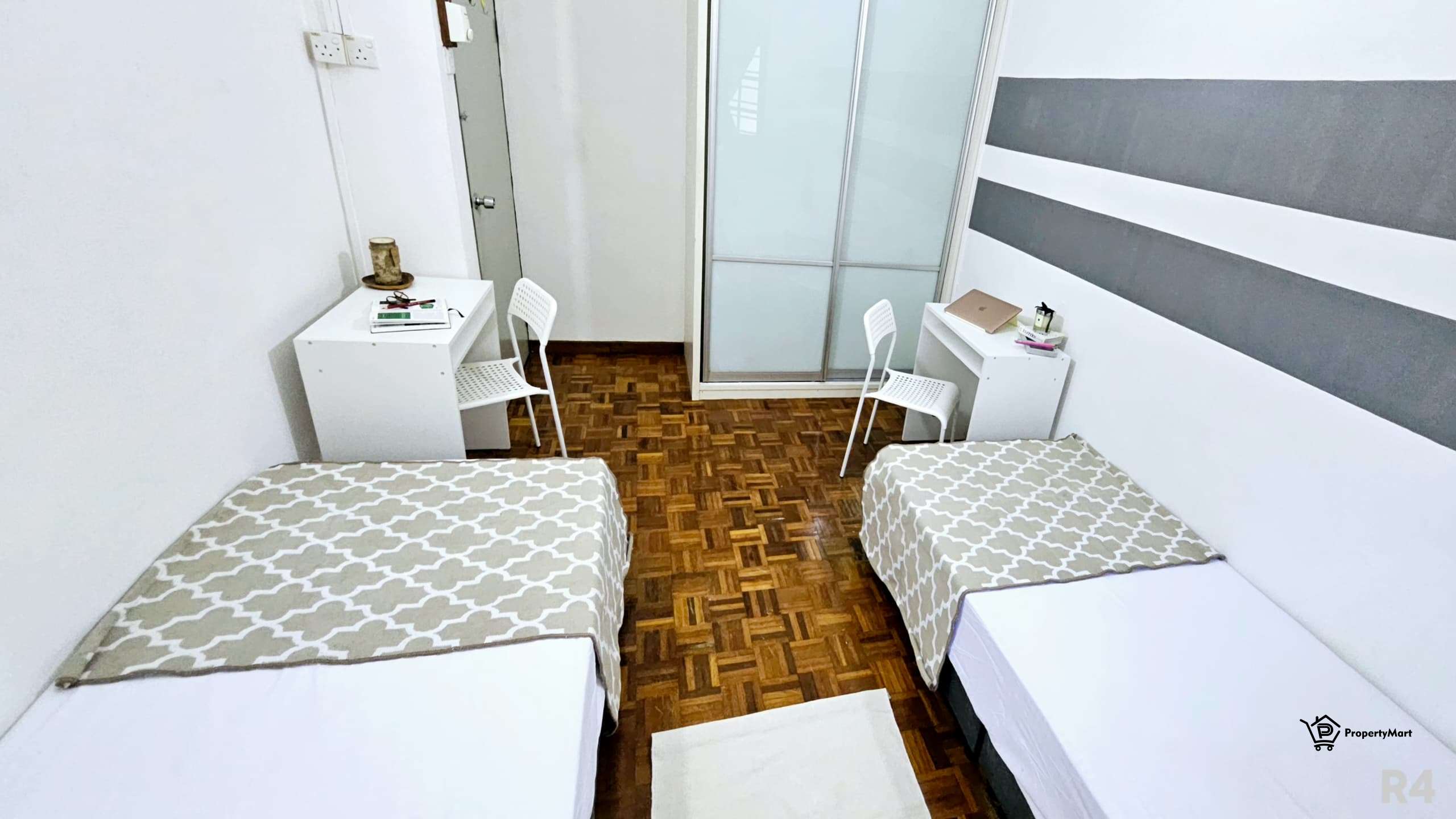 Pekaka Landed House - Room to let