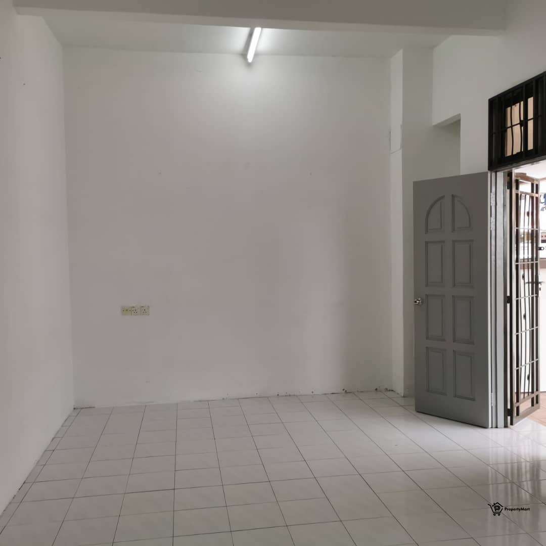 2 Storey Terrace House For Sale In Taman Mawar, Raja Uda - Butterworth