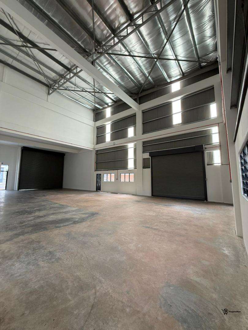 1.5 Storey Semi-D Light Industry Corner Unit In Palmera @ Bukit Minyak