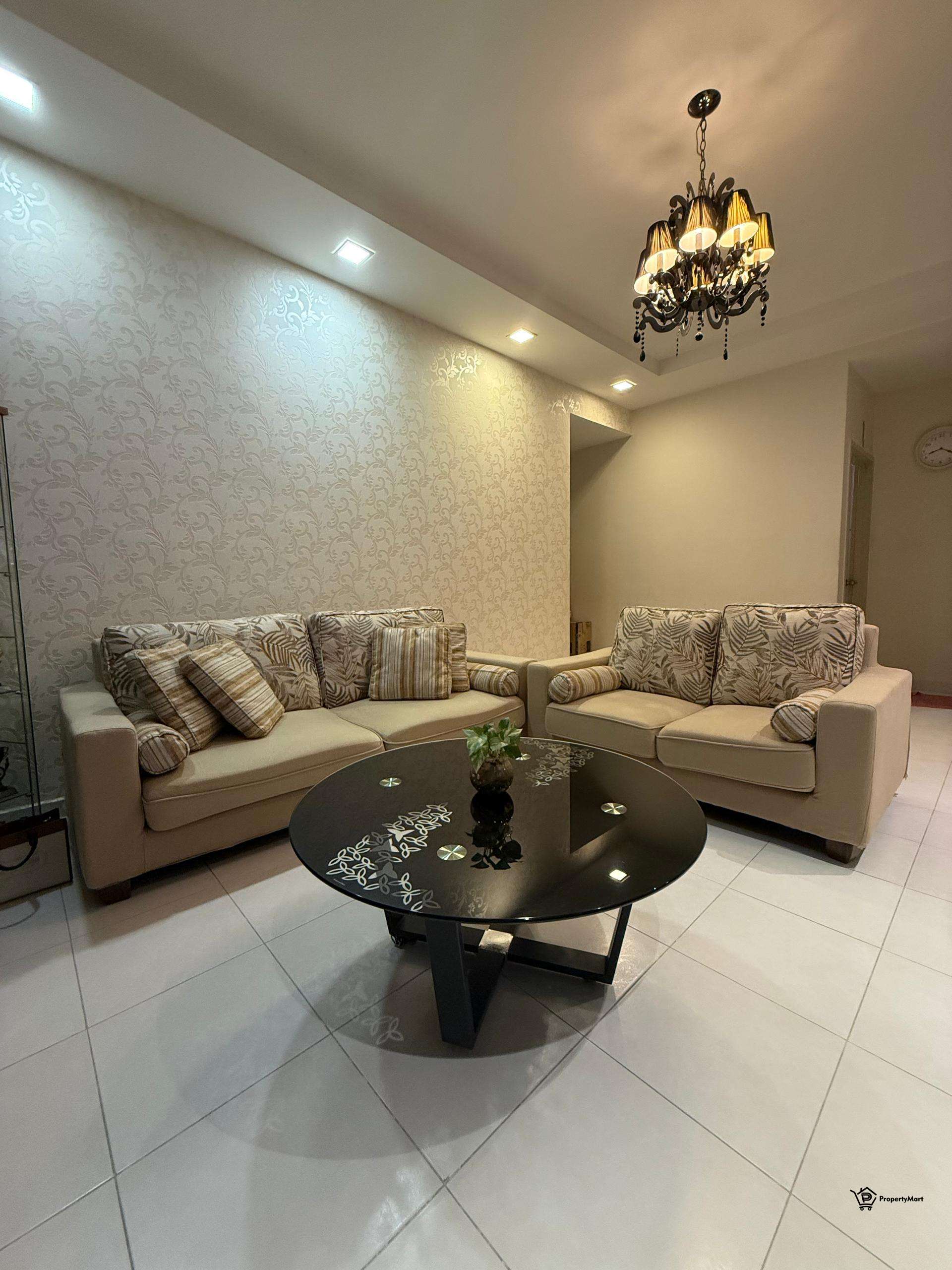 Palm Palladium at Minden Heights