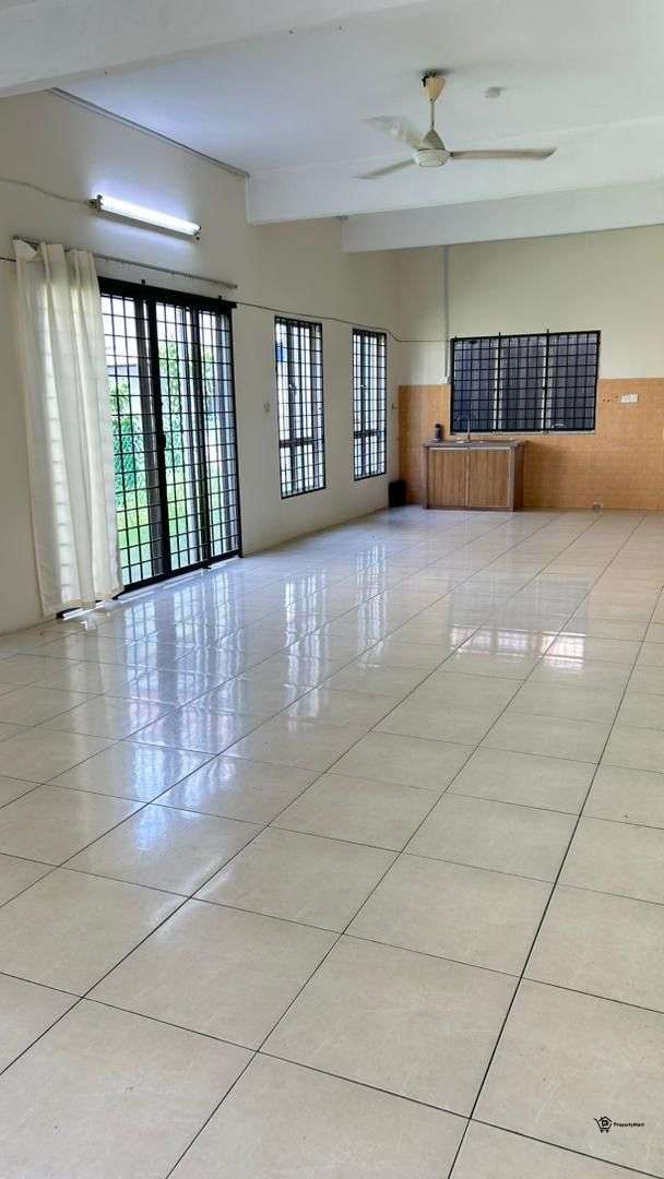 2.5 Storey Terrace | End Lot with Land | Sutera Prima | Perai