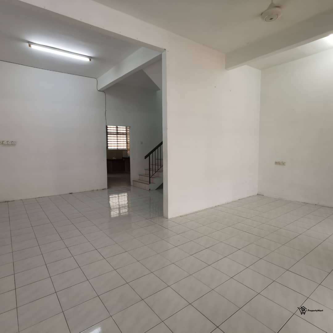 2 Storey Terrace House For Sale In Taman Mawar, Raja Uda - Butterworth