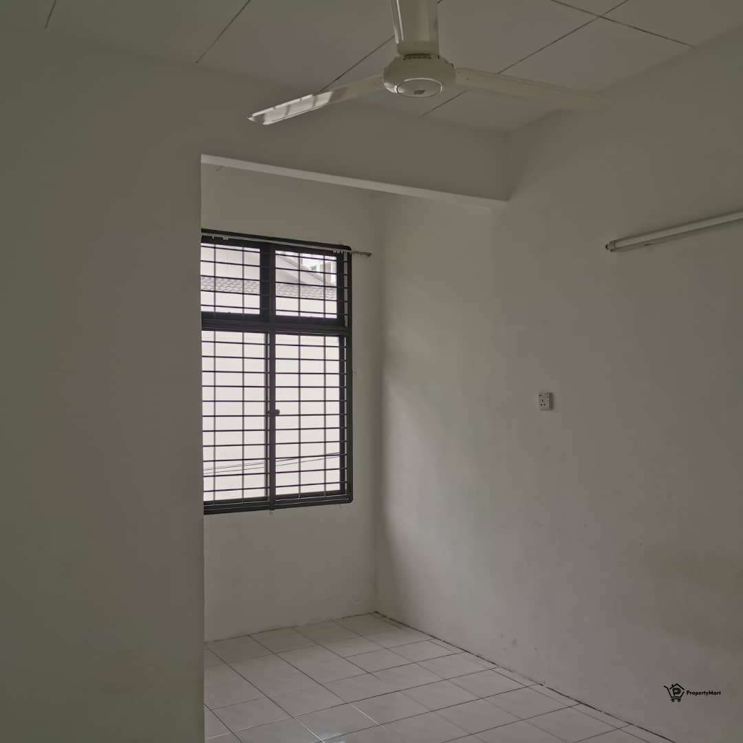 2 Storey Terrace House For Sale In Taman Mawar, Raja Uda - Butterworth