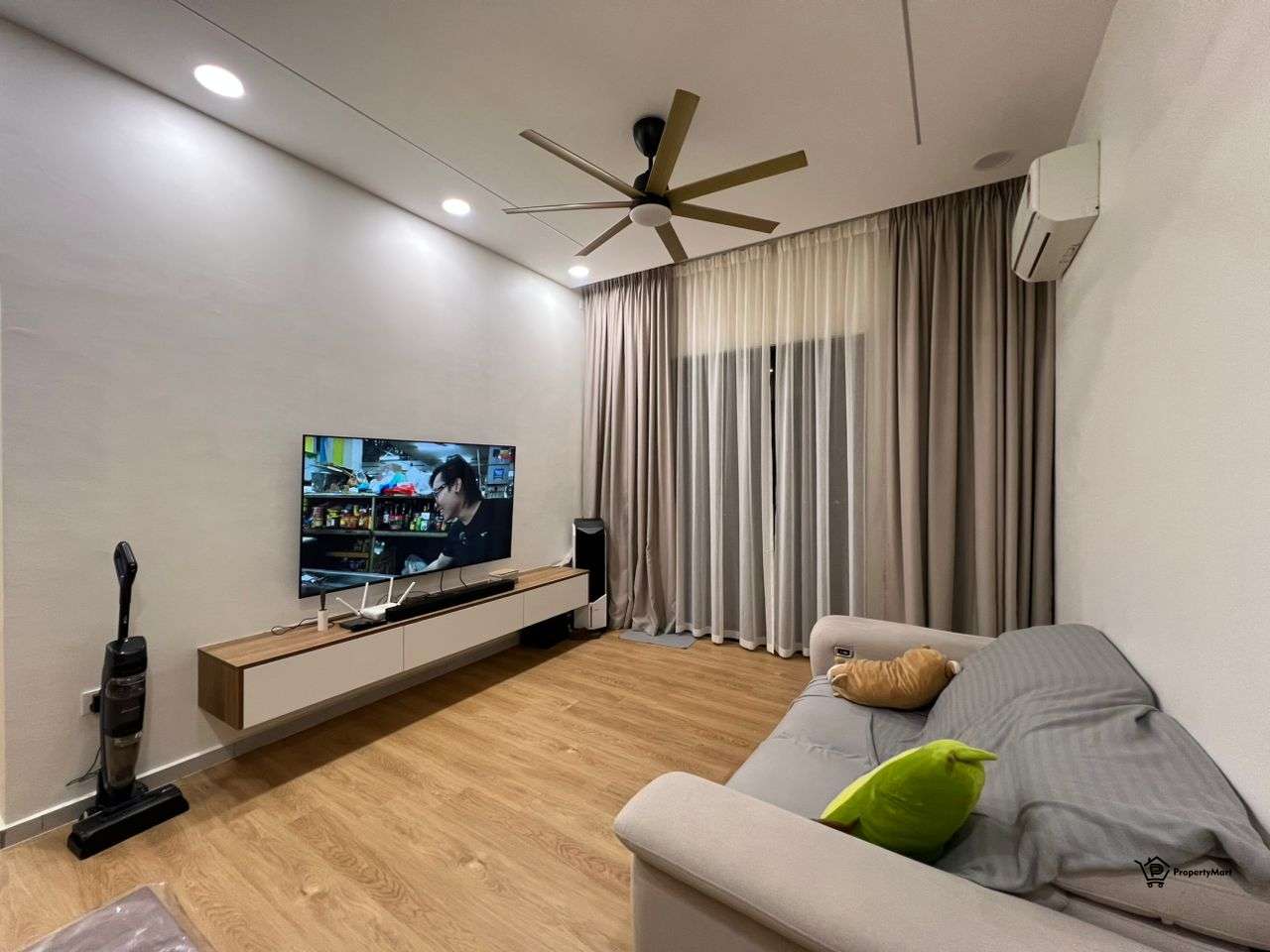 Corner unit | Fully Renovated | Raja Uda Condominium | Butterworth