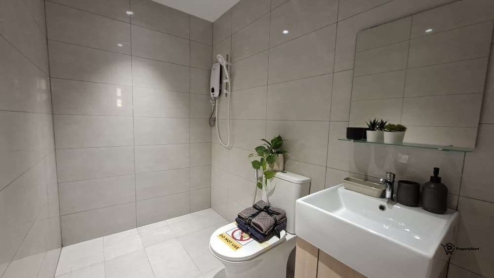 3 Studio Condo