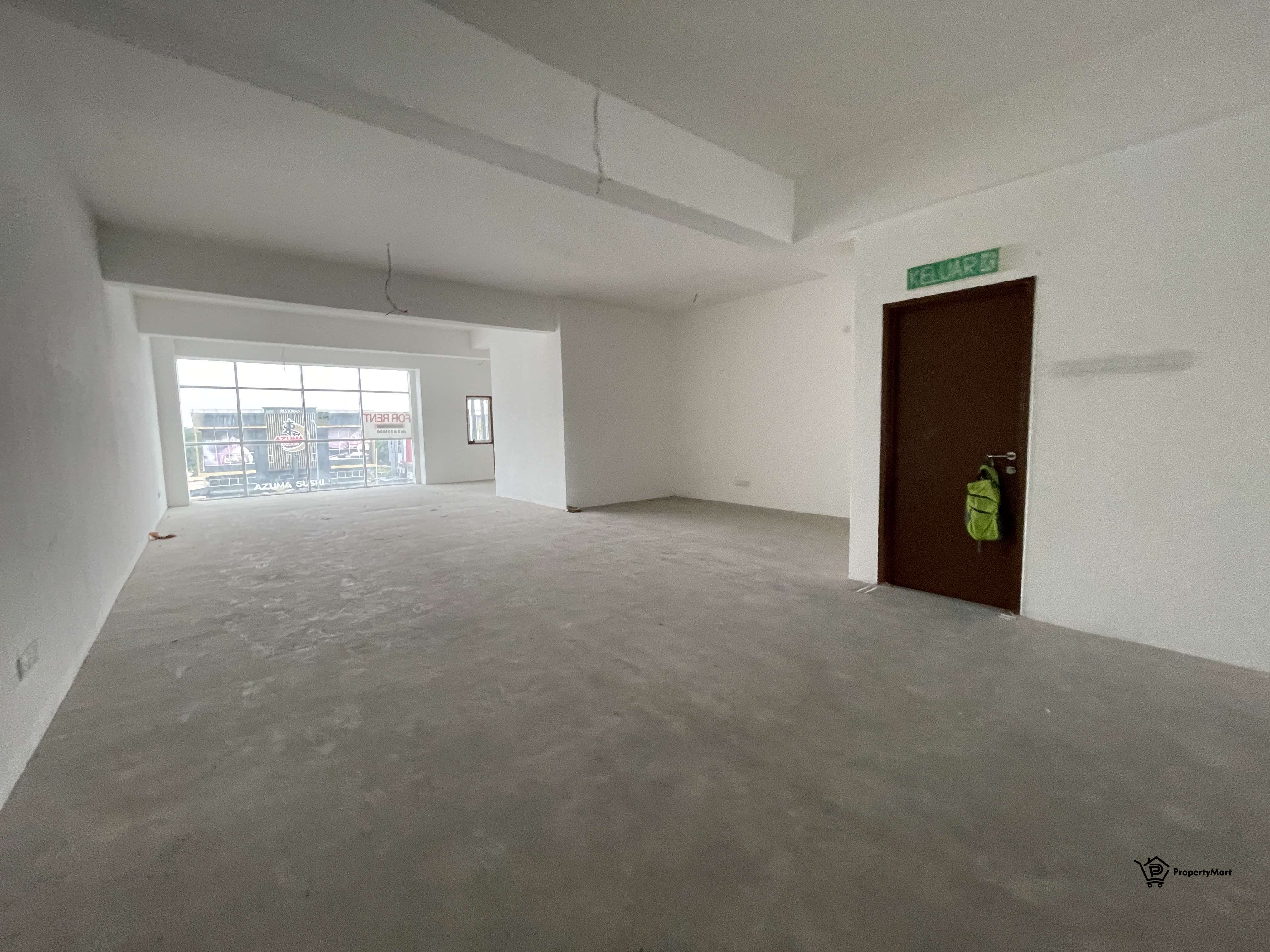 3 Storey Commercial | Icon City | BM