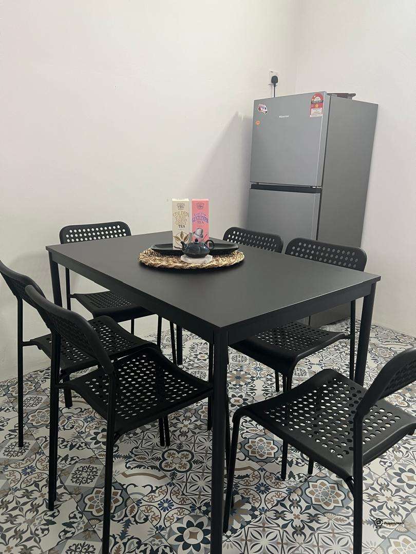 Pekaka Landed House - Room to let