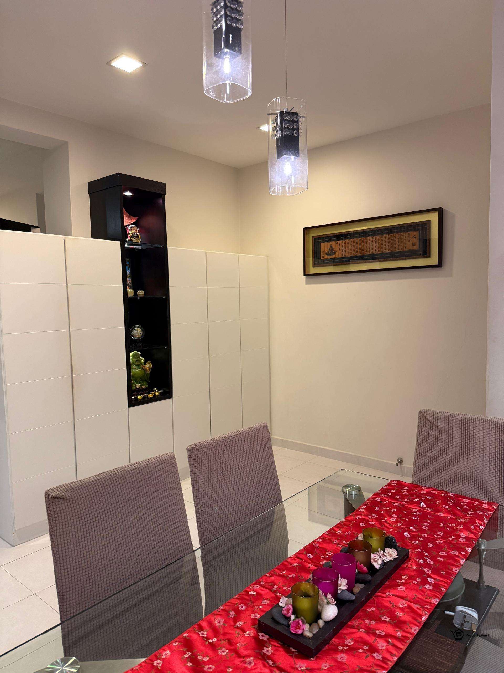 Palm Palladium at Minden Heights