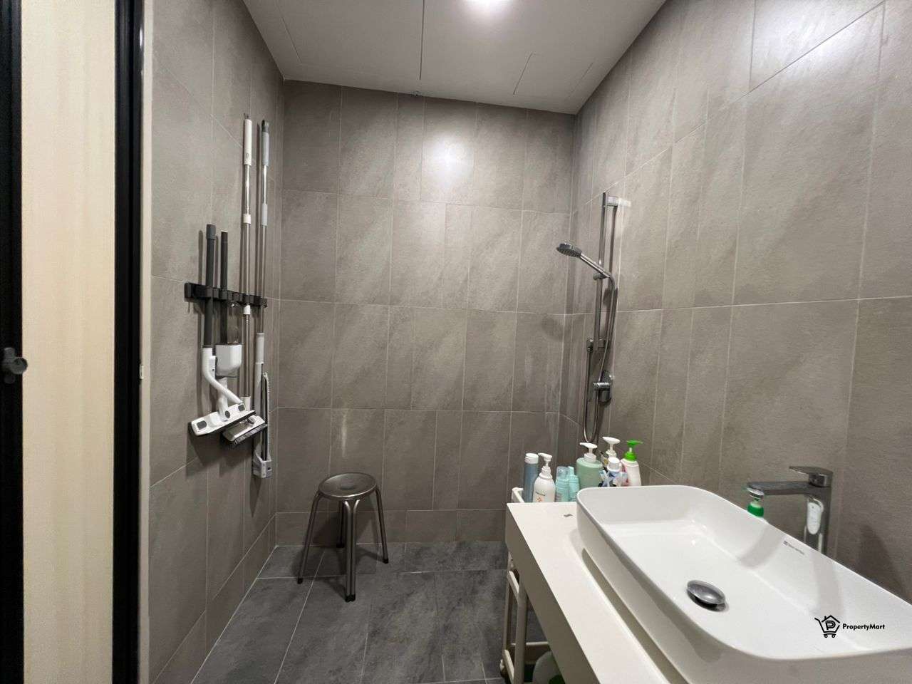 Corner unit | Fully Renovated | Raja Uda Condominium | Butterworth